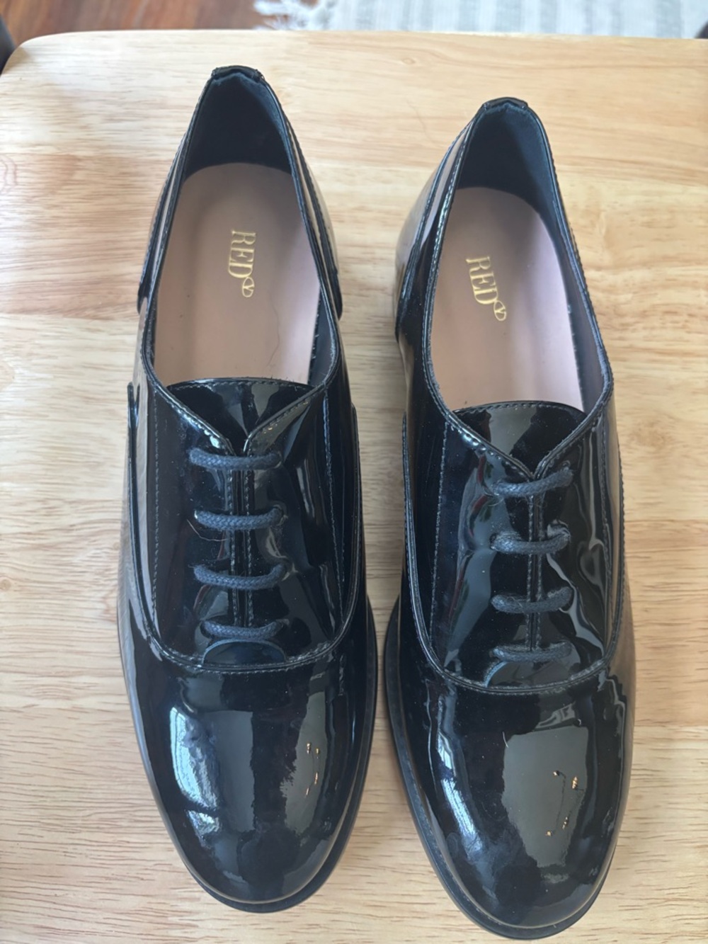 NEW Valentino RED Garavani Patent Leather Lace-up Oxfords